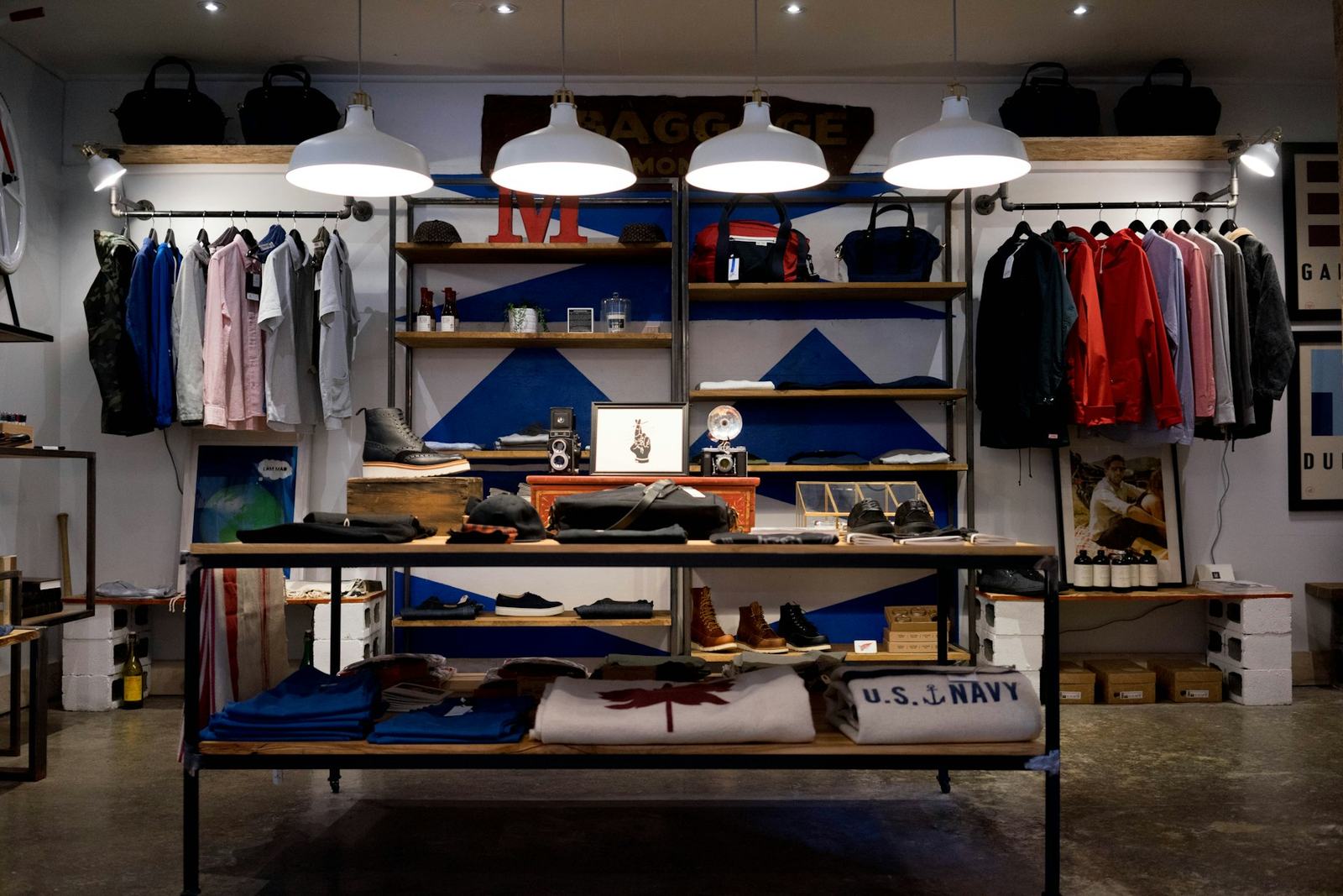 A clothing floor used as visual direction for the VELORA concept